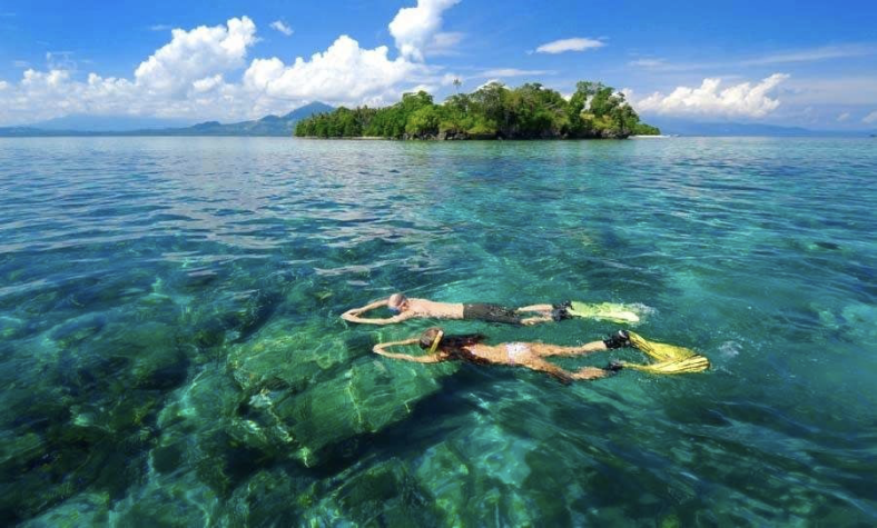 wisata pulau sulawesi